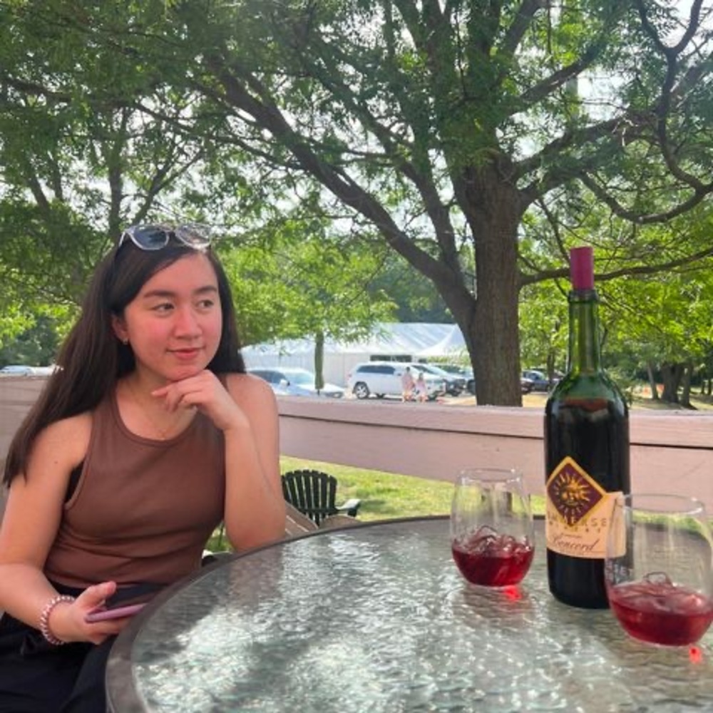Meet your Posher, Yeula lyn